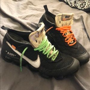 Nike-offwhite vapormax shoes